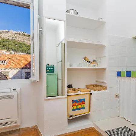 Lovely In The Centre By Irundo Apartment *
